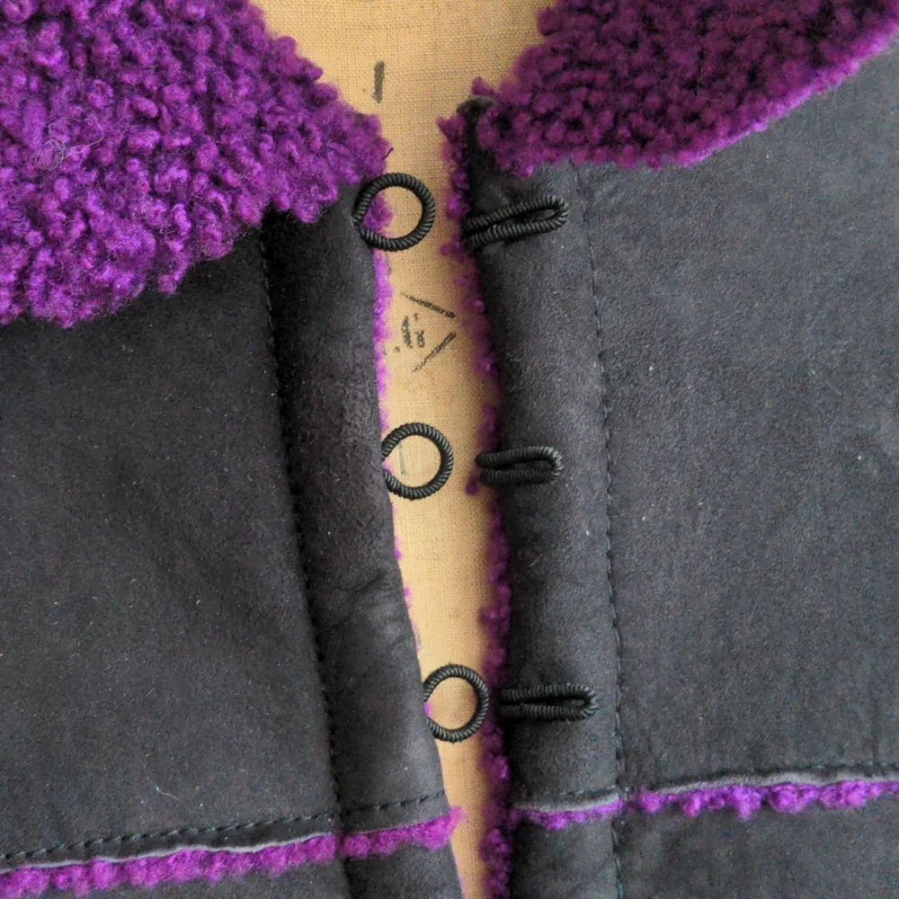 Shearling jacket - Picture 4 of 6
